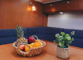 Chartern Sie segelboot in Punat - Bavaria Cruiser 37