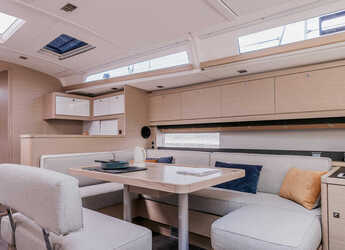 Alquilar velero en SCT Marina Trogir - Dufour 470 - 4 + 1 cab.