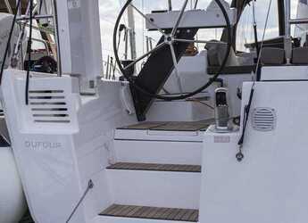 Alquilar velero en Marina Baotić - Dufour 530