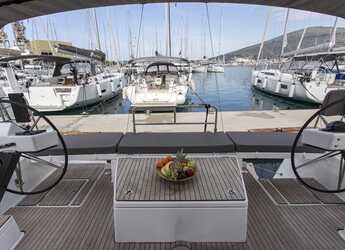 Alquilar velero en Marina Baotić - Dufour 530