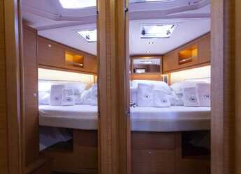 Alquilar velero en Marina Baotić - Dufour 530