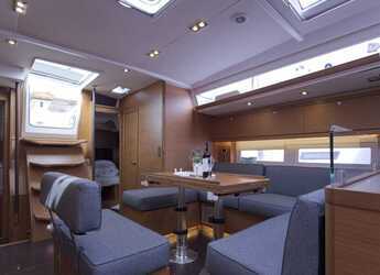 Alquilar velero en Marina Baotić - Dufour 530