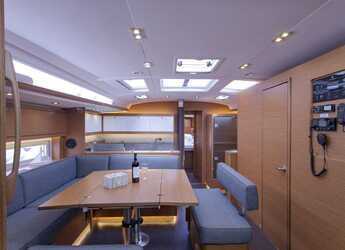 Alquilar velero en Marina Baotić - Dufour 530