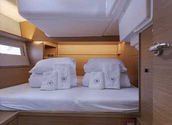 Alquilar velero en Marina Baotić - Dufour 530