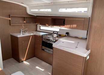 Alquilar velero en SCT Marina Trogir - Oceanis 40.1 - 3 cab.