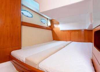 Alquilar yate en ACI Pomer - Antares 12 Fly