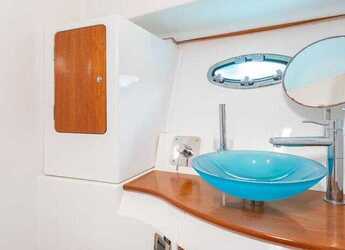 Alquilar yate en ACI Pomer - Antares 12 Fly