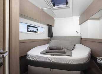 Alquilar catamarán en ACI Pomer - Fountaine Pajot Astrea 42