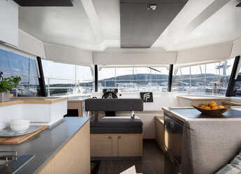 Rent a power catamaran  in ACI Pomer - Fountaine Pajot MY 37