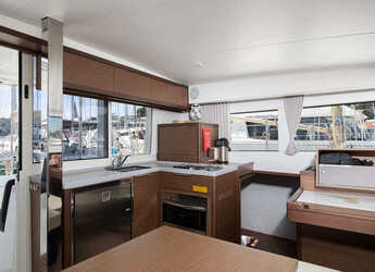 Alquilar catamarán en ACI Pomer - Lagoon 40 - 3 + 2 cab