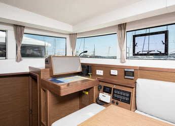 Alquilar catamarán en ACI Pomer - Lagoon 40 - 4 + 2 cab