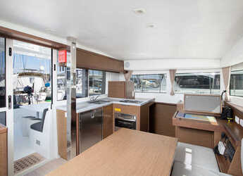 Alquilar catamarán en ACI Pomer - Lagoon 40 - 4 + 2 cab