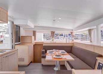 Alquilar catamarán en ACI Pomer - Lagoon 400 - 4 + 2 cab.
