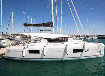 Alquilar catamarán en ACI Pomer - Lagoon 42 - 4 + 1 cab.