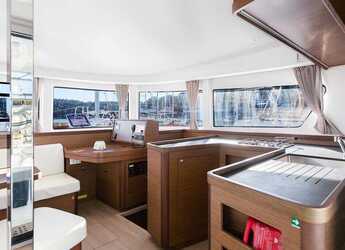 Alquilar catamarán en ACI Pomer - Lagoon 42 - 4 + 2 cab.