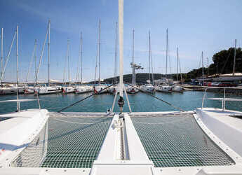 Alquilar catamarán en ACI Pomer - Lagoon 46 - 4 + 2 cab.