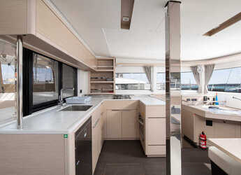 Alquilar catamarán en ACI Pomer - Lagoon 46 - 4 + 2 cab.