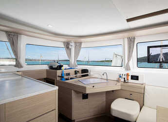 Alquilar catamarán en ACI Pomer - Lagoon 46 - 4 + 2 cab.