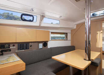 Louer voilier à ACI Pomer - Oceanis 35