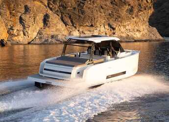 Louer bateau à moteur à Marina Baotić - De Antonio D36