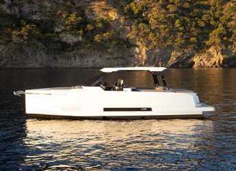 Louer bateau à moteur à Marina Baotić - De Antonio D36