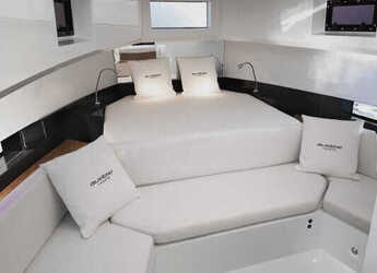 Louer bateau à moteur à Marina Baotić - De Antonio D36