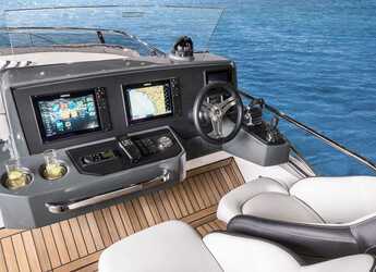 Louer yacht à Marina Baotić - Bavaria R55