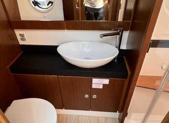 Alquilar lancha en Marina Mandalina - Bavaria Virtess 420 Fly