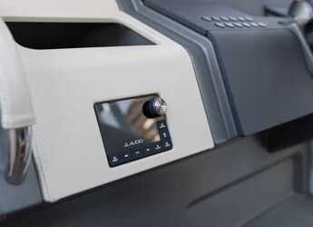 Alquilar lancha en ACI Marina Split - Nimbus Commuter C11