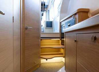 Alquilar lancha en ACI Marina Split - Nimbus Commuter C11