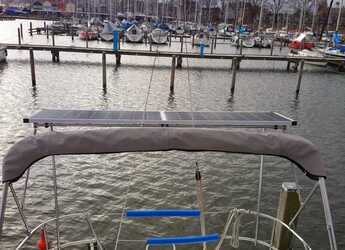 Chartern Sie segelboot in Marina Gouvia - Bavaria 32 Holiday