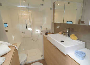 Alquilar catamarán en Alimos Marina - Bali 4.1