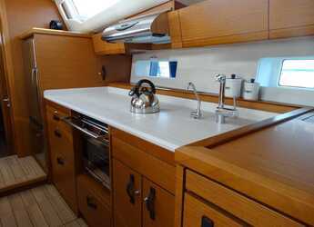 Rent a sailboat in Volos - Jeanneau 54 - 6 cab.