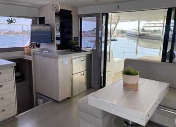 Alquilar catamarán a motor en Club Naútico de Sant Antoni de Pormany - Leopard 43 Power Cat Full Equipe