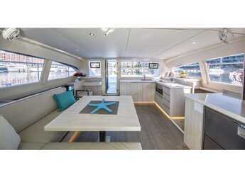 Alquilar catamarán a motor en Club Naútico de Sant Antoni de Pormany - Leopard 43 Power Cat Full Equipe