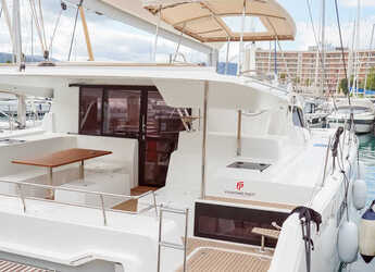 Alquilar catamarán en Marina di Portorosa - Astréa 42