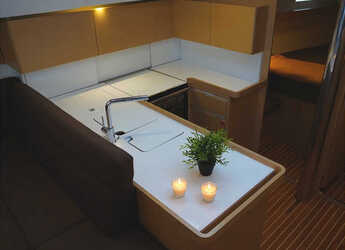 Chartern Sie segelboot in Marina Gouvia - Elan Impression 50[G]