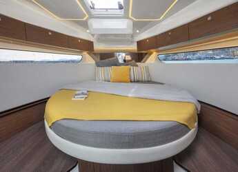 Alquilar lancha en Marina Kastela - Merry Fisher 1095