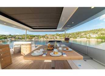 Alquilar catamarán a motor en Alimos Marina - Aventura 50 MY