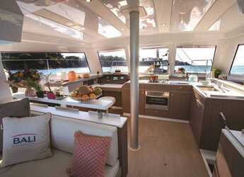 Alquilar catamarán en Olympic Marine - Bali Catspace