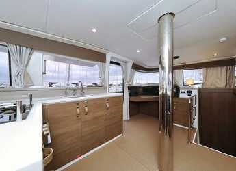 Noleggiare catamaran in Marina Frapa - Bali 4.4 - 3 + 1 cab.