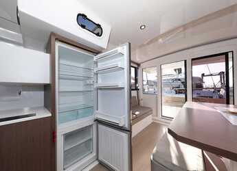 Alquilar catamarán en SCT Marina Trogir - Bali Catspace