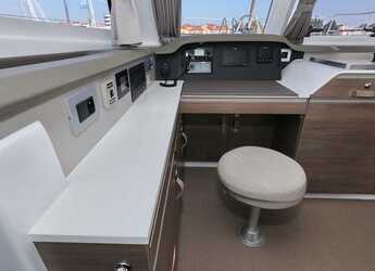 Alquilar catamarán en SCT Marina Trogir - Bali Catspace