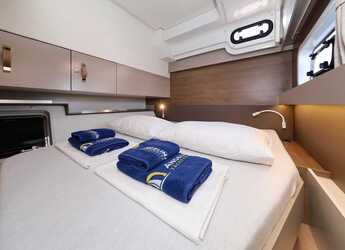 Alquilar catamarán en SCT Marina Trogir - Bali Catspace