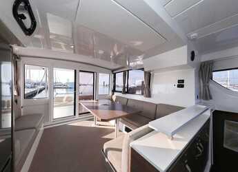 Alquilar catamarán en SCT Marina Trogir - Bali Catspace