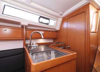 Alquilar velero en ACI Marina Vodice - Bavaria Cruiser 33