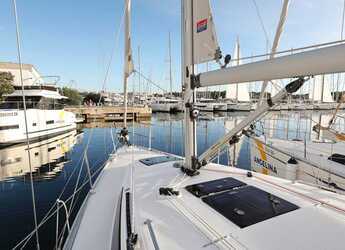 Alquilar velero en ACI Marina Vodice - Bavaria Cruiser 33