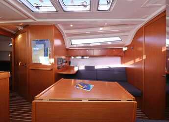 Louer voilier à Sangulin Marina - Bavaria Cruiser 37 - 3 cab.