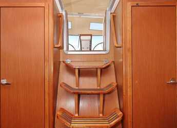 Louer voilier à Sangulin Marina - Bavaria Cruiser 37 - 3 cab.