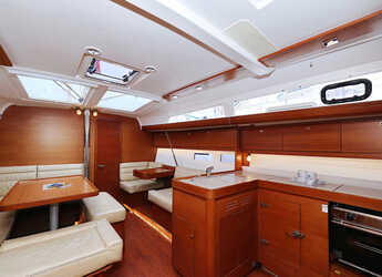 Alquilar velero en Marina Kremik - Dufour 412 GL